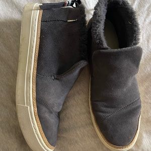 Tom’s winter shoes